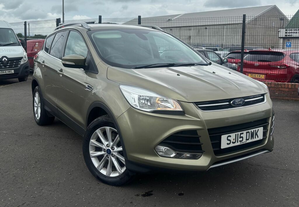 Ford Kuga 2.0 Tdci Titanium Suv 2Wd Euro 6 Green