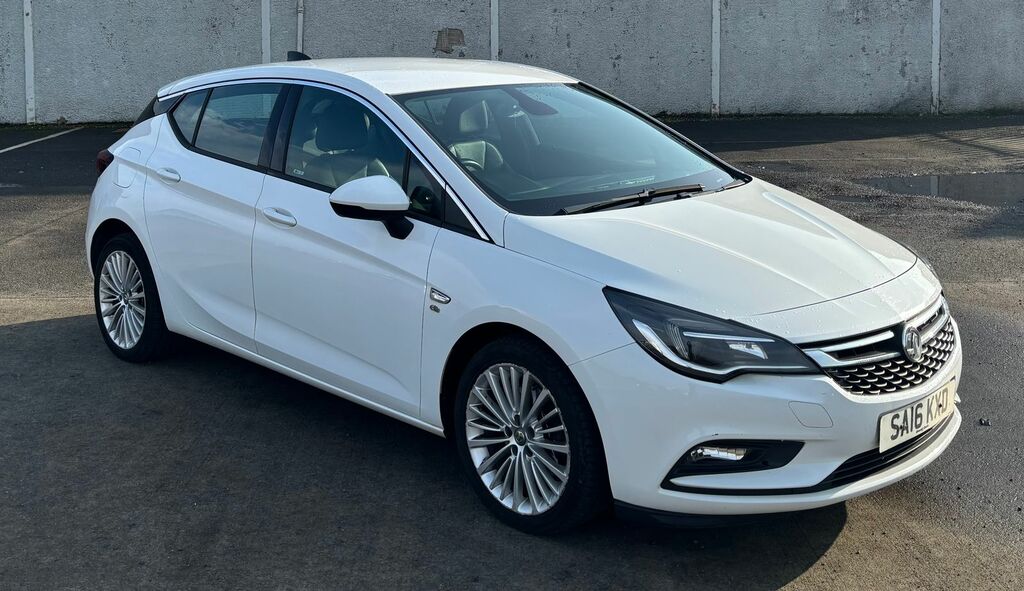 Vauxhall Astra 1.6L Elite Nav Cdti Hatchback Eu White