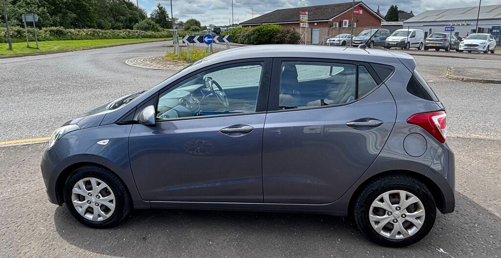 Hyundai I10 1.2 Se Hatchback Euro 5 87 Ps Grey #5
