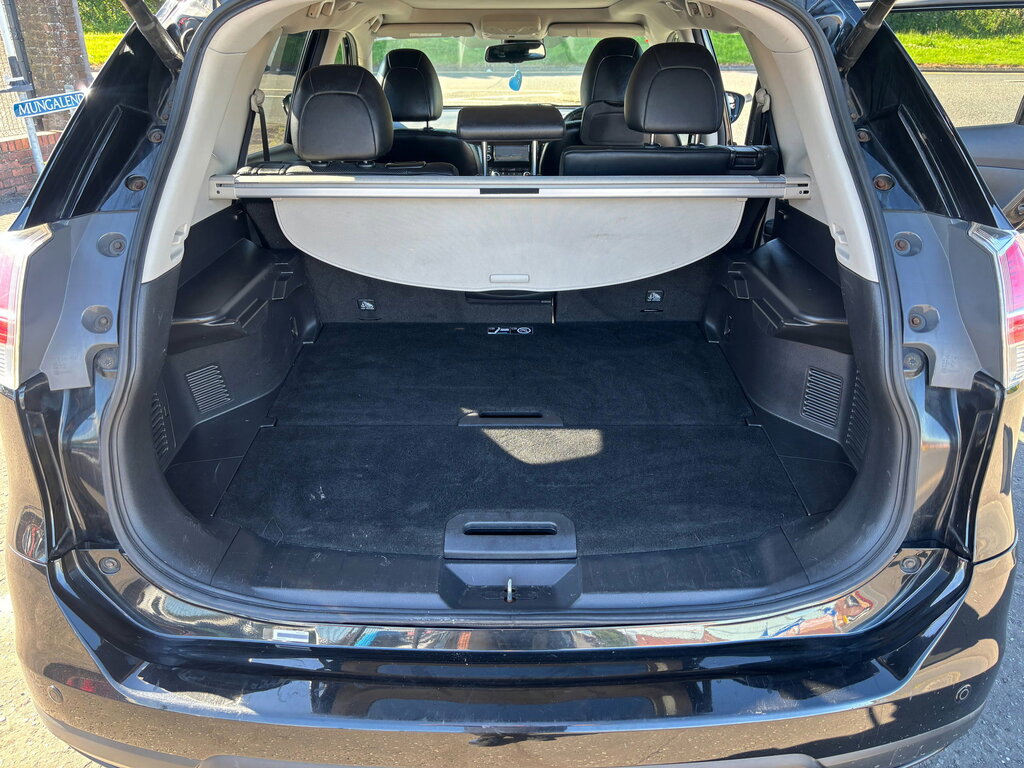 Nissan X-Trail Dci Tekna Green #13