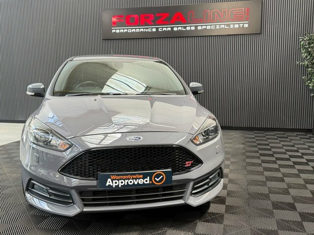 Ford Focus 2017 2.0T Ecoboost St-3 Hatchback Manua Grey #6