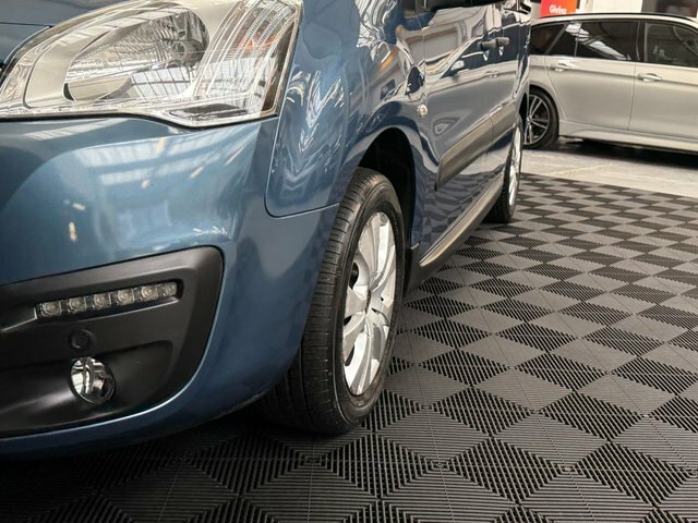 Citroen Berlingo Citroen Berlingo Multispace Xtr 1.6 Bluehdi , Allo Grey #61