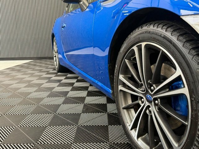Subaru BRZ White White #50
