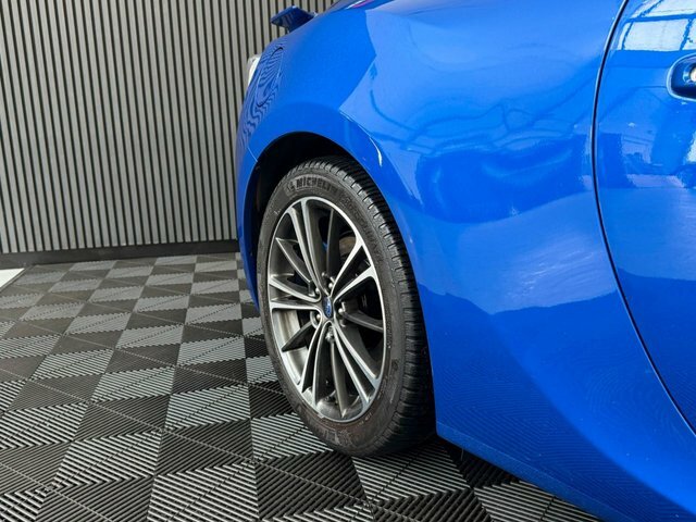 Subaru BRZ White White #53
