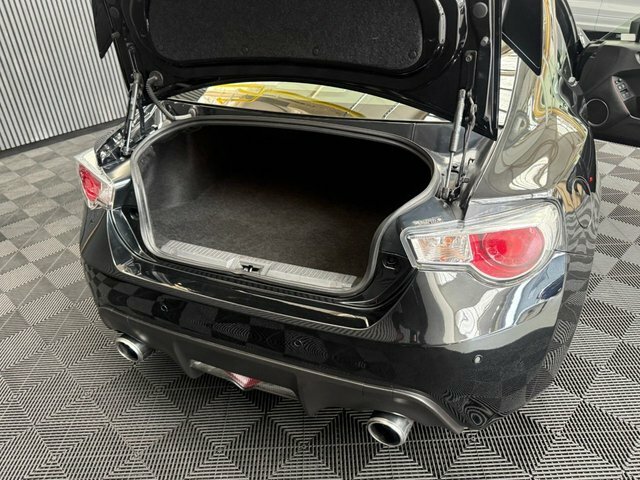 Subaru BRZ 2.0I Se Lux White #25