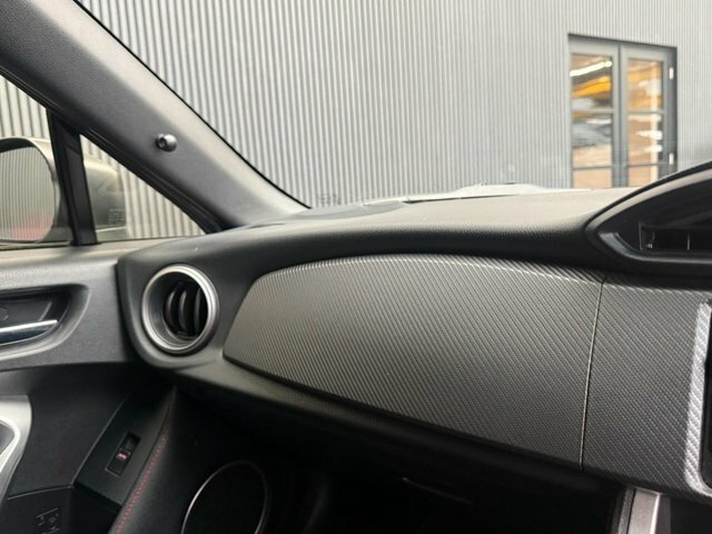 Subaru BRZ 2.0I Se Lux White #33