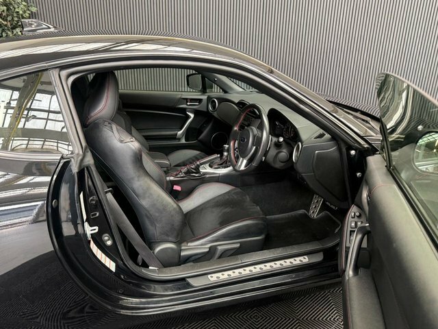 Subaru BRZ 2.0I Se Lux White #18