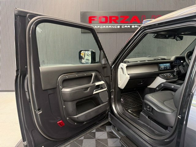 Land Rover Defender 90 Defender S D Mhev Blue #40