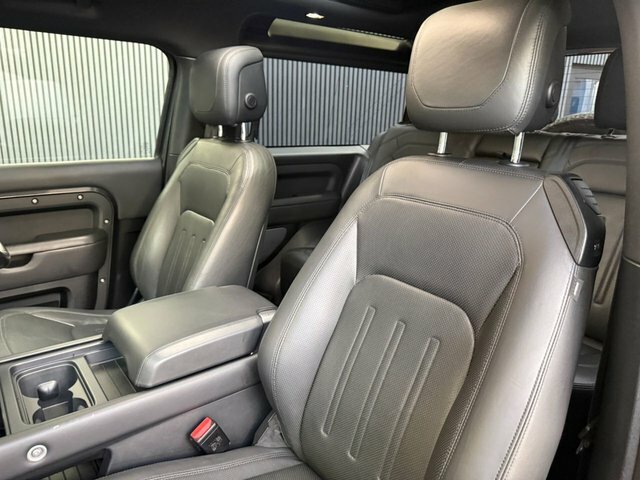 Land Rover Defender 90 Defender S D Mhev Blue #43