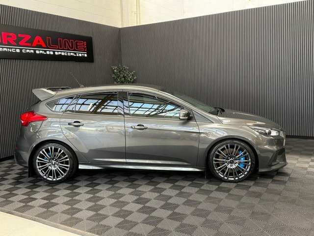 Ford Focus 2016 2.3T Ecoboost Rs Hatchback YC66KYK Grey #4