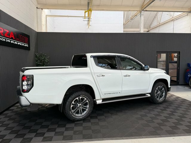Mitsubishi L200 2021 2.2 Di-d Dc Barbarian X Pickup Double Cab Black #5