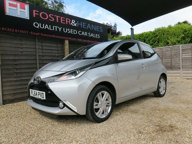 Toyota Aygo 1.0 Vvt-i X-pression Hatchback E FL64PVD Silver #5