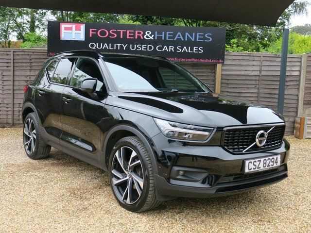 Volvo XC40 1.5 T3 R-design Pro Suv Euro 6 Black #4