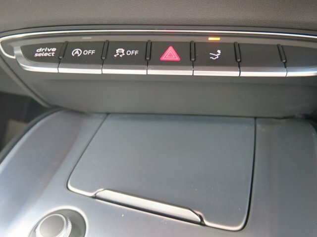 Audi TT 2.0T Fsi Quattro Black Edition S Tronic Black #23