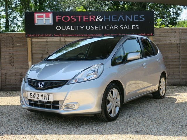 Honda Jazz 1.4 I-vtec Ex Hatchback Cvt Euro 5 99 Silver