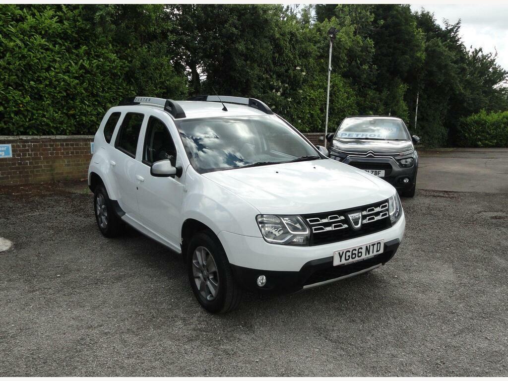 Dacia Duster 1.5 Dci Laureate Suv White