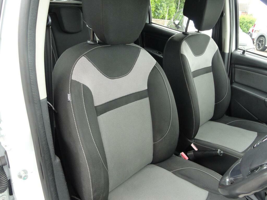 Dacia Duster Laureate Grey #10