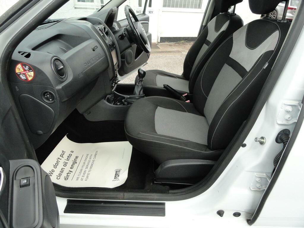 Dacia Duster Laureate Grey #14