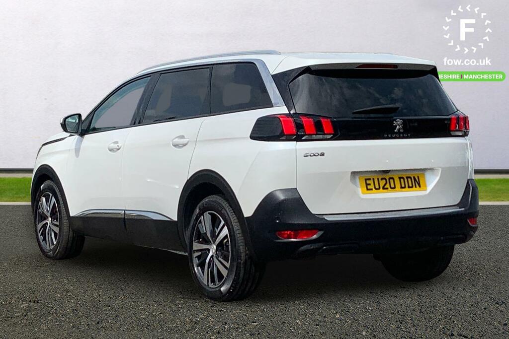 Peugeot 5008 1.2 Puretech Allure Eat8 EU20DDN White #2