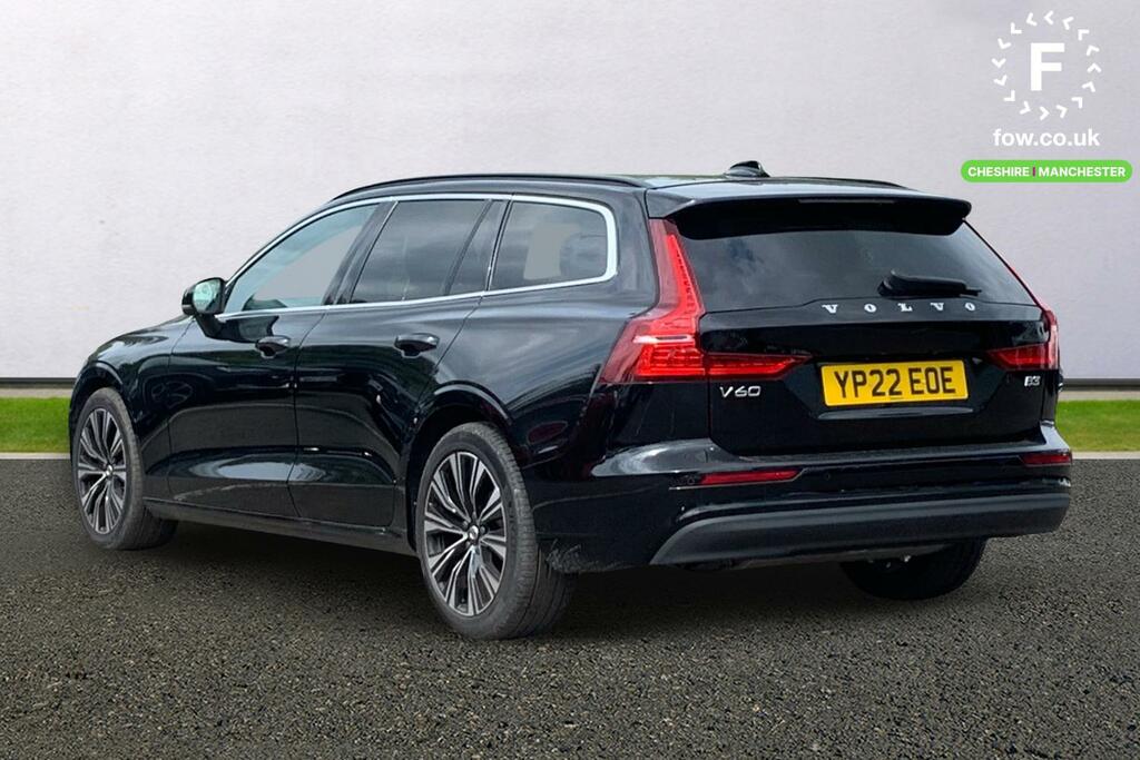 Volvo V60 2.0 B3p Core 7 Speed Black #2
