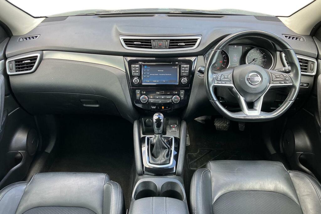 Nissan Qashqai 1.2 Dig-t Tekna Glass Roof Pack Xtronic BL67AMX Silver #3