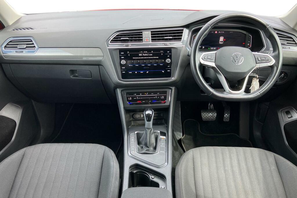 Volkswagen Tiguan Allspace 1.5 Tsi Life Dsg Red #3