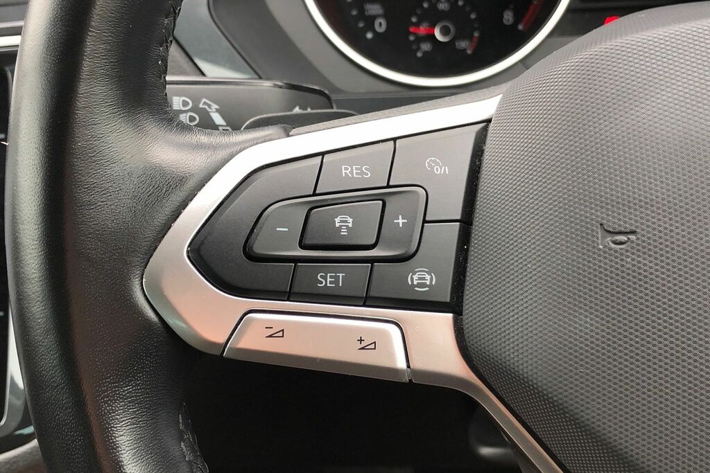 Volkswagen Tiguan 1.5 Tsi 150 Life Dsg GF72UMU Black #6