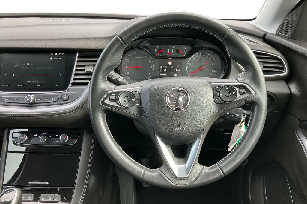 Vauxhall Grandland X 1.2 Turbo Sri Nav Red #5