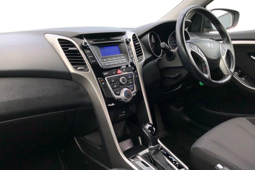 Hyundai I30 1.6 Se Silver #4