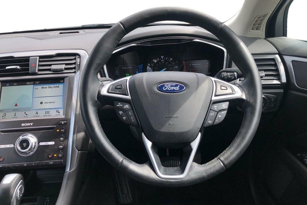 Ford Mondeo 2.0 Hybrid Titanium Edition SN19OKO Silver #5