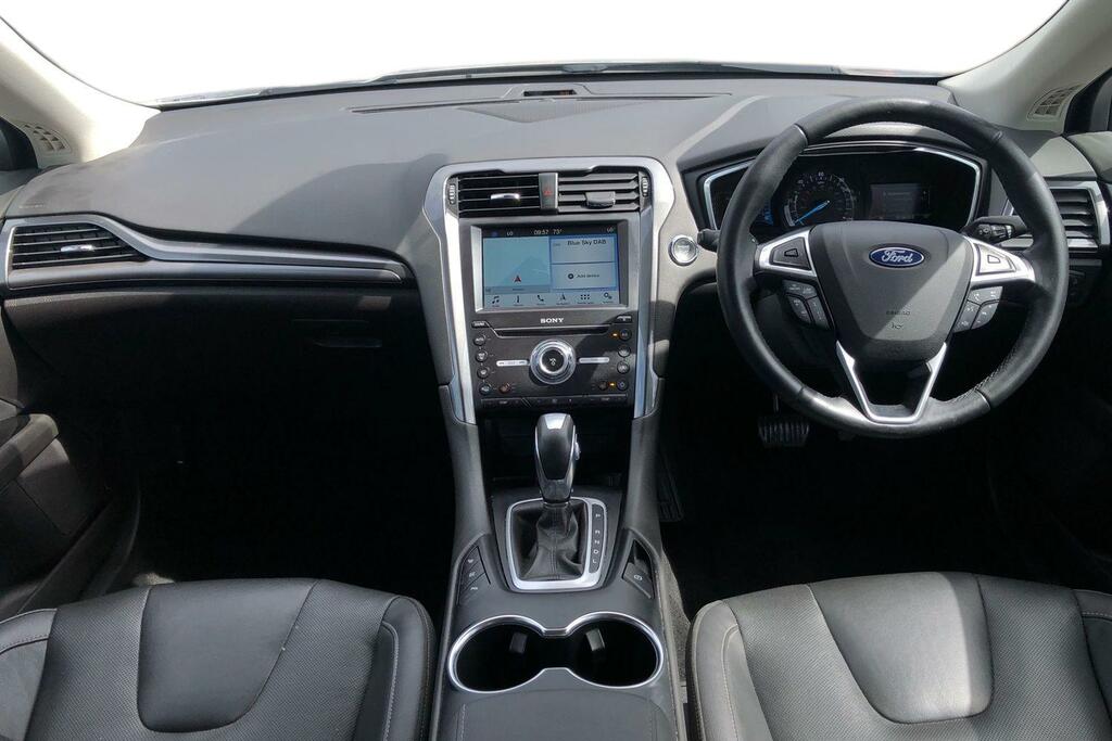 Ford Mondeo 2.0 Hybrid Titanium Edition SN19OKO Silver #3
