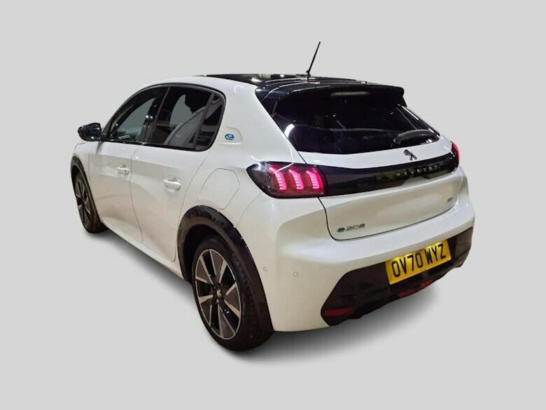 Peugeot e-208 100Kw Gt 50Kwh White #3