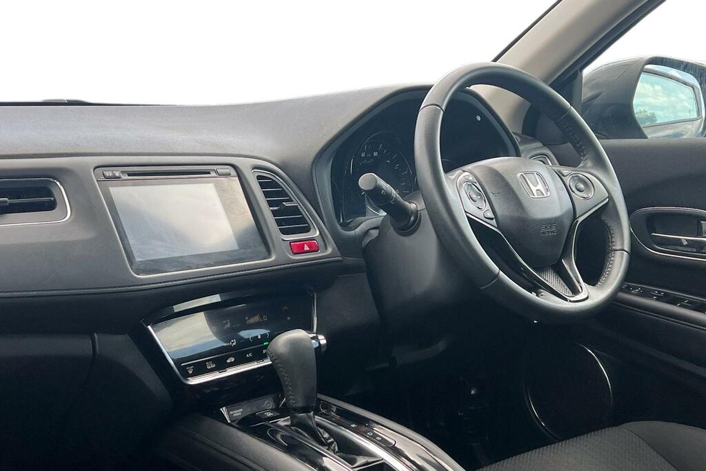 Honda Hr-V 1.5 I-vtec Se Navi Cvt MA18NNP Black #4