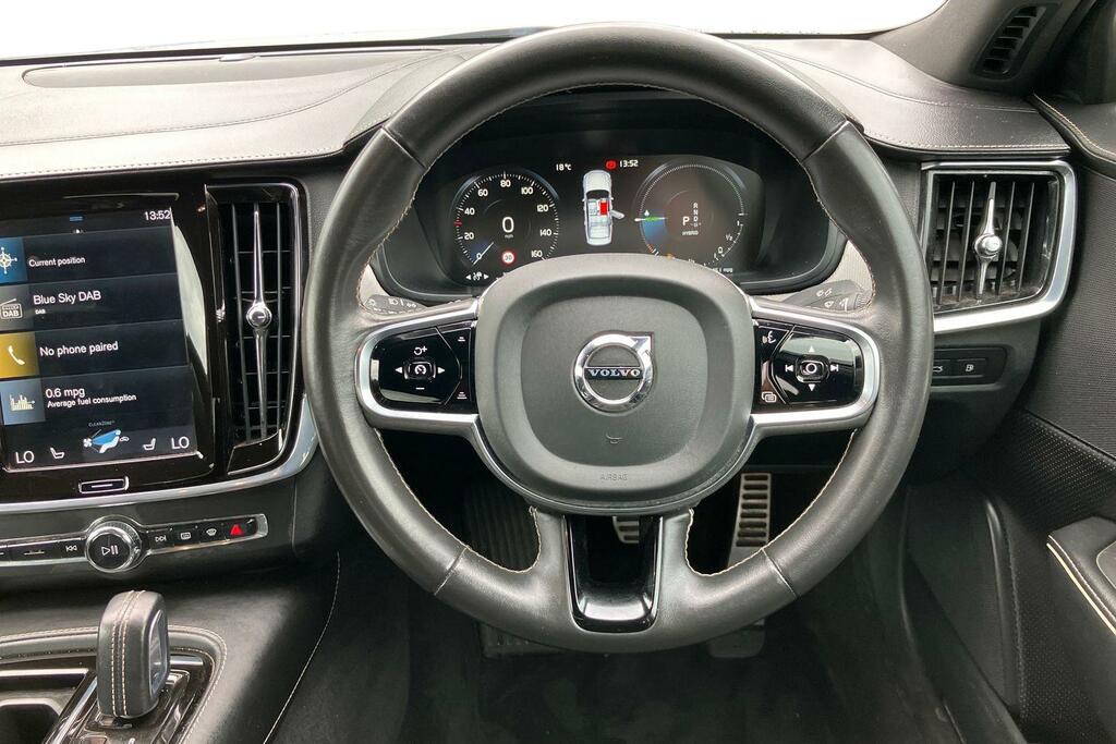 Volvo S90 2.0 T8 Recharge Phev R Design Awd White #5