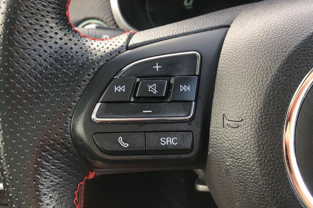 MG ZS 130Kw Trophy Ev 51Kwh Blue #6