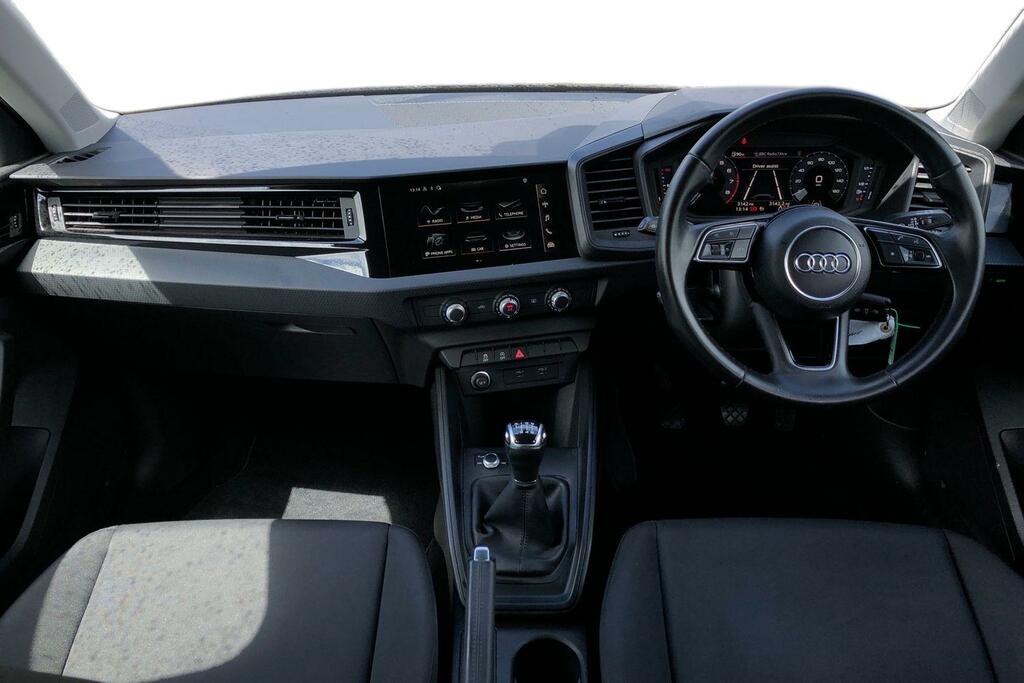 Audi A1 30 Tfsi 110 Technik Black #3