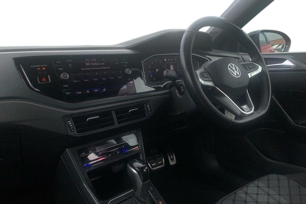Volkswagen Taigo 1.5 Tsi 150 R-line Dsg Red #4