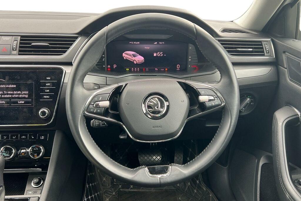 Skoda Superb 2.0 Tdi Cr Se L Dsg White #5