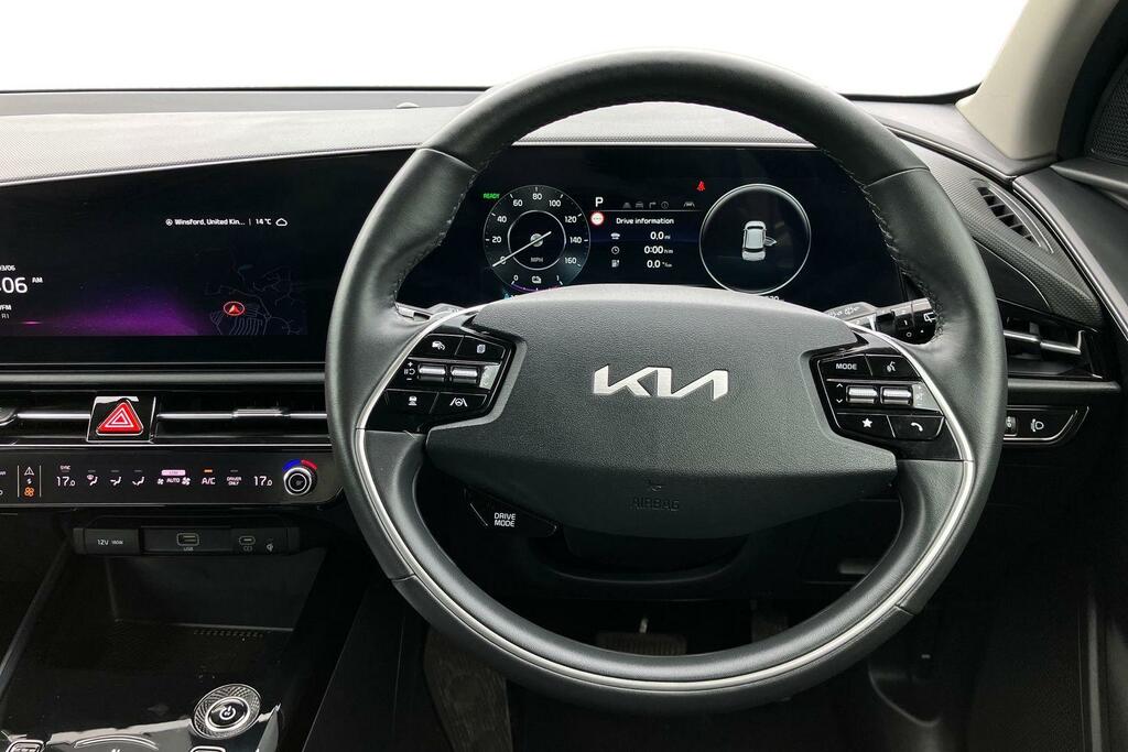 Kia e-Niro 150Kw 3 65Kwh ET23TYD Black #5