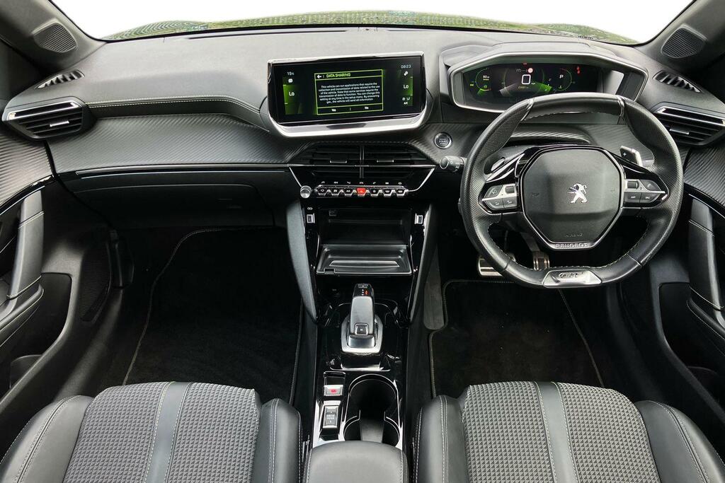 Peugeot 208 1.2 Puretech 100 Gt Eat8 RE22VVD Black #3