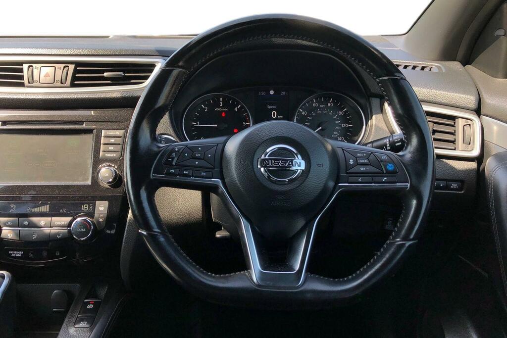 Nissan Qashqai 1.7 Dci Tekna 4Wd Cvt White #5