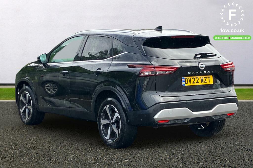 Nissan Qashqai 1.3 Dig-t Mh 158 N-connecta Xtronic DV22WZT Black #2