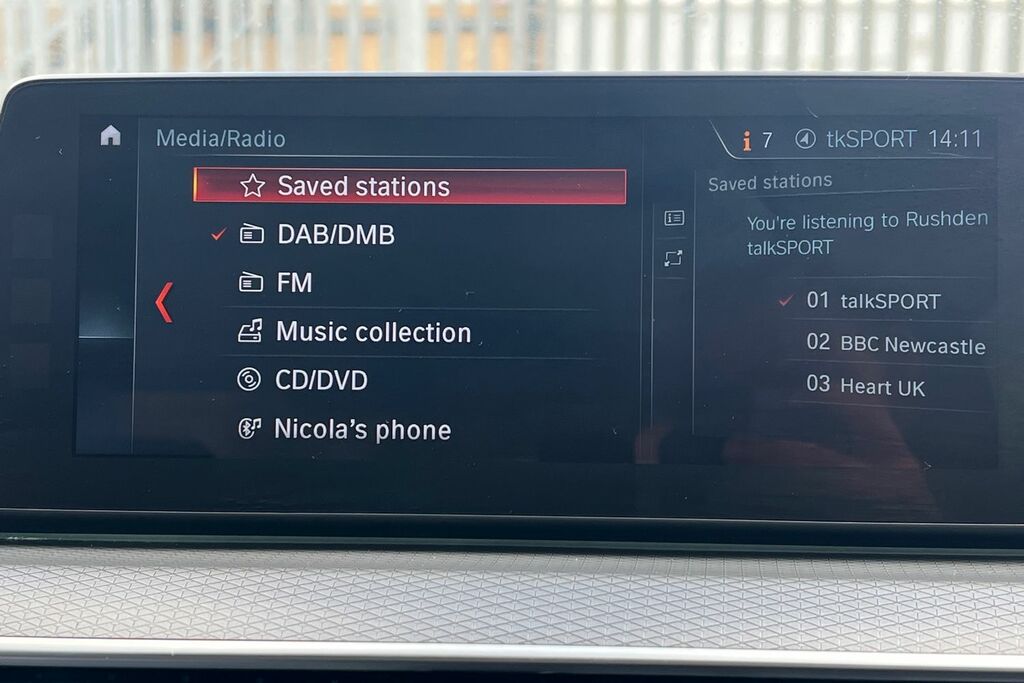 BMW 5 Series 530E M Sport Black #6