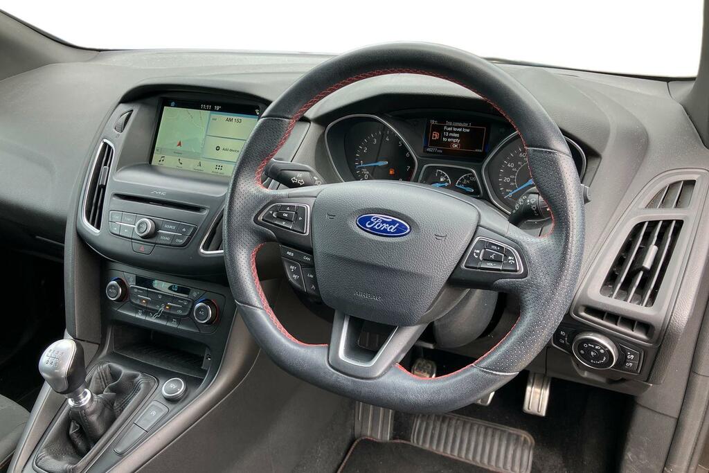Ford Focus 1.0 Ecoboost 140 St-line X MH18CCA Black #3