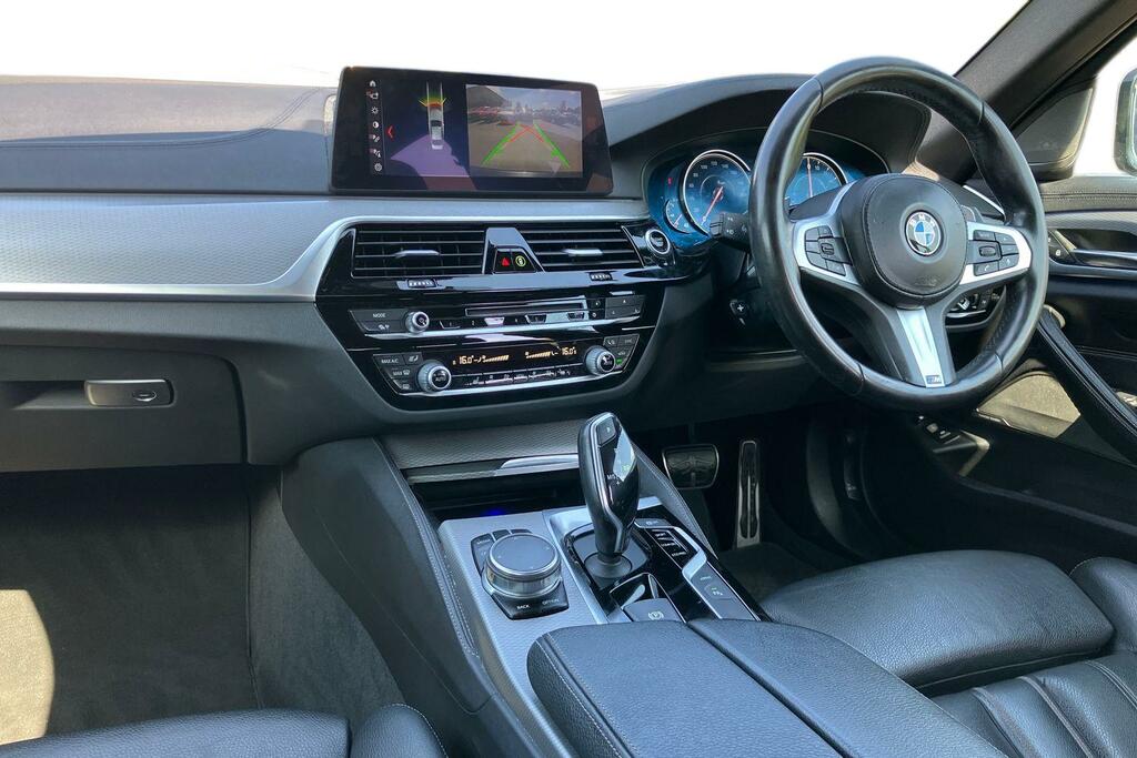 BMW 5 Series 530E M Sport Grey #4