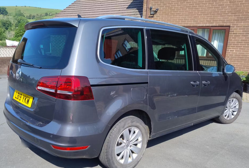 Volkswagen Sharan 1.4 Tsi Se Nav Dsg Grey #2