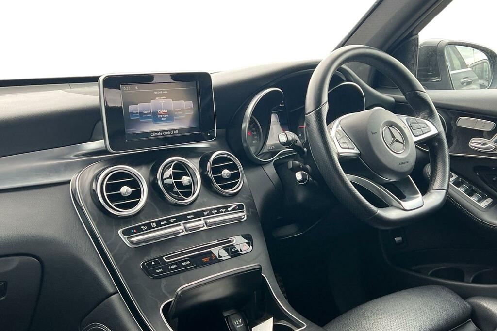 Mercedes-Benz GLC Class Glc 250D 4Matic Amg Line Premium 9G-tronic LF68MPV Black #4