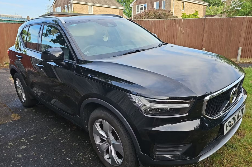 Volvo XC40 1.5 T3 163 Momentum Black