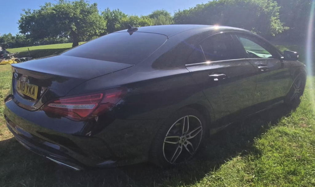 Mercedes-Benz CLA Class Cla 180 Amg Line Tip Black #2