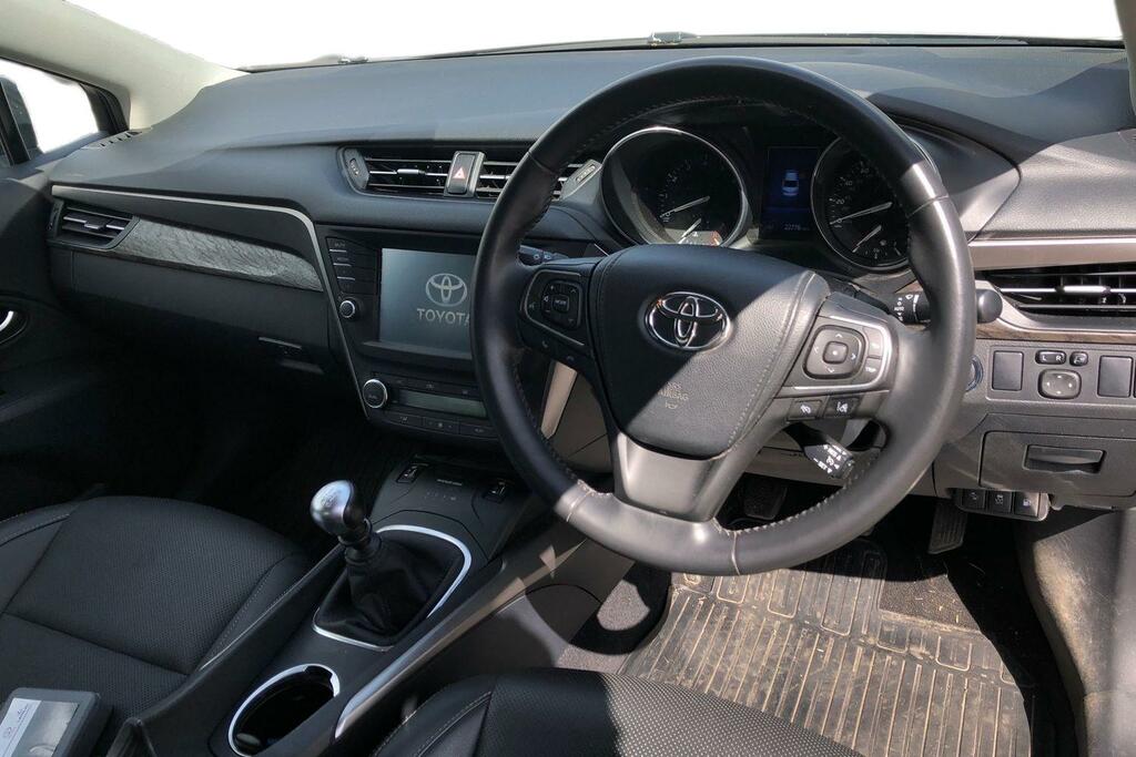 Toyota Avensis 1.8 Excel Grey #3